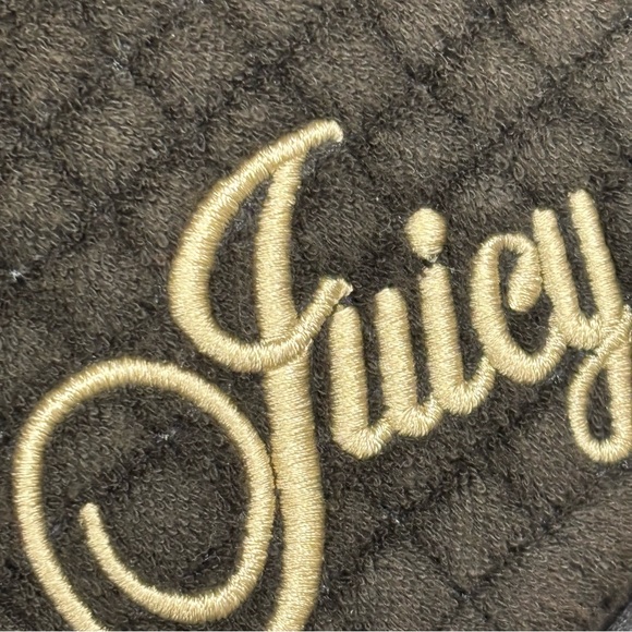 Rare JUICY COUTURE Quilted Velour Pouch w/ Multi-Color Heart Charms - Picture 5 of 5